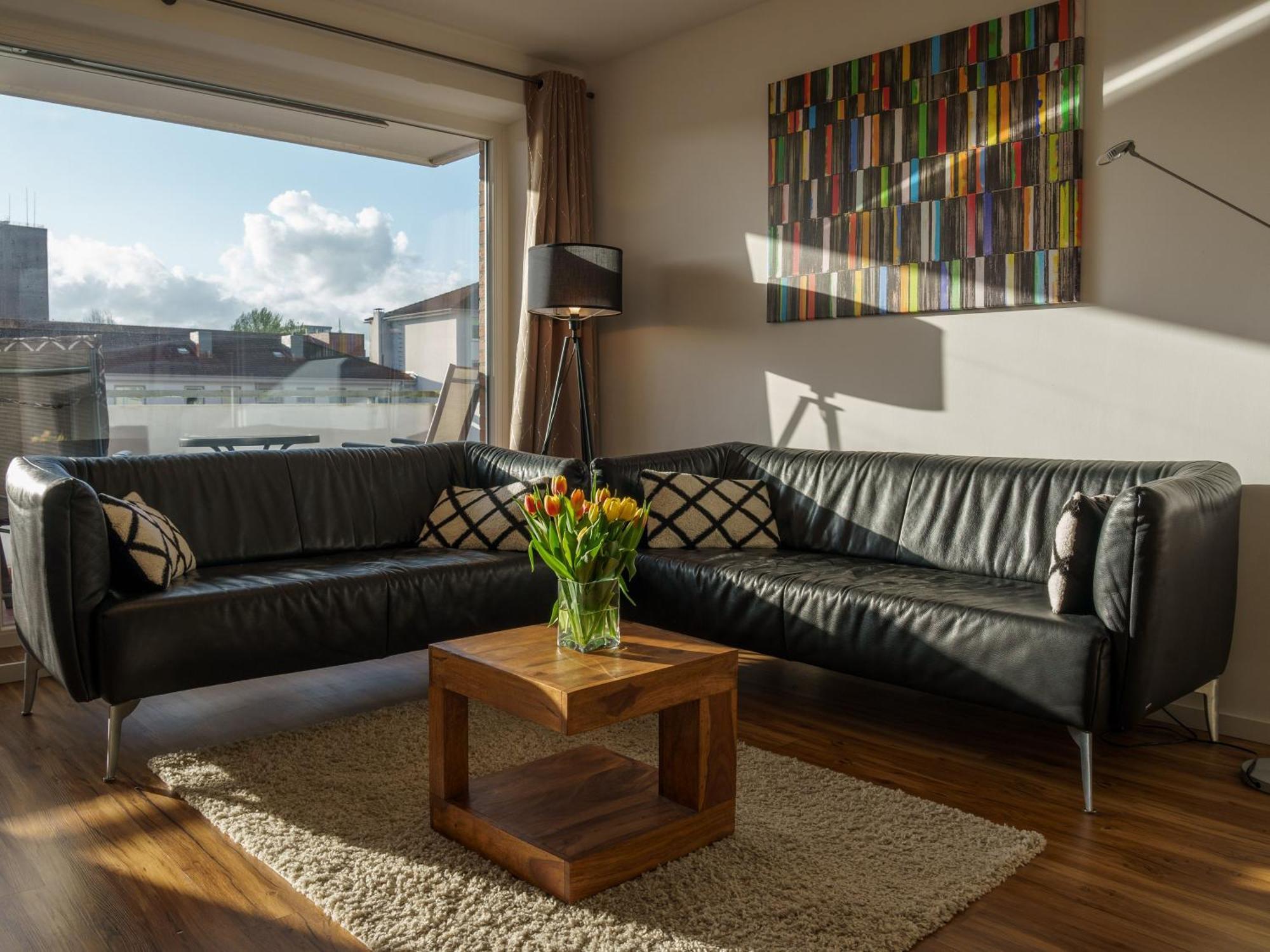 200 Apartment Mit Carport, Aufzug Und Balkon Вильгельмсхафен Экстерьер фото